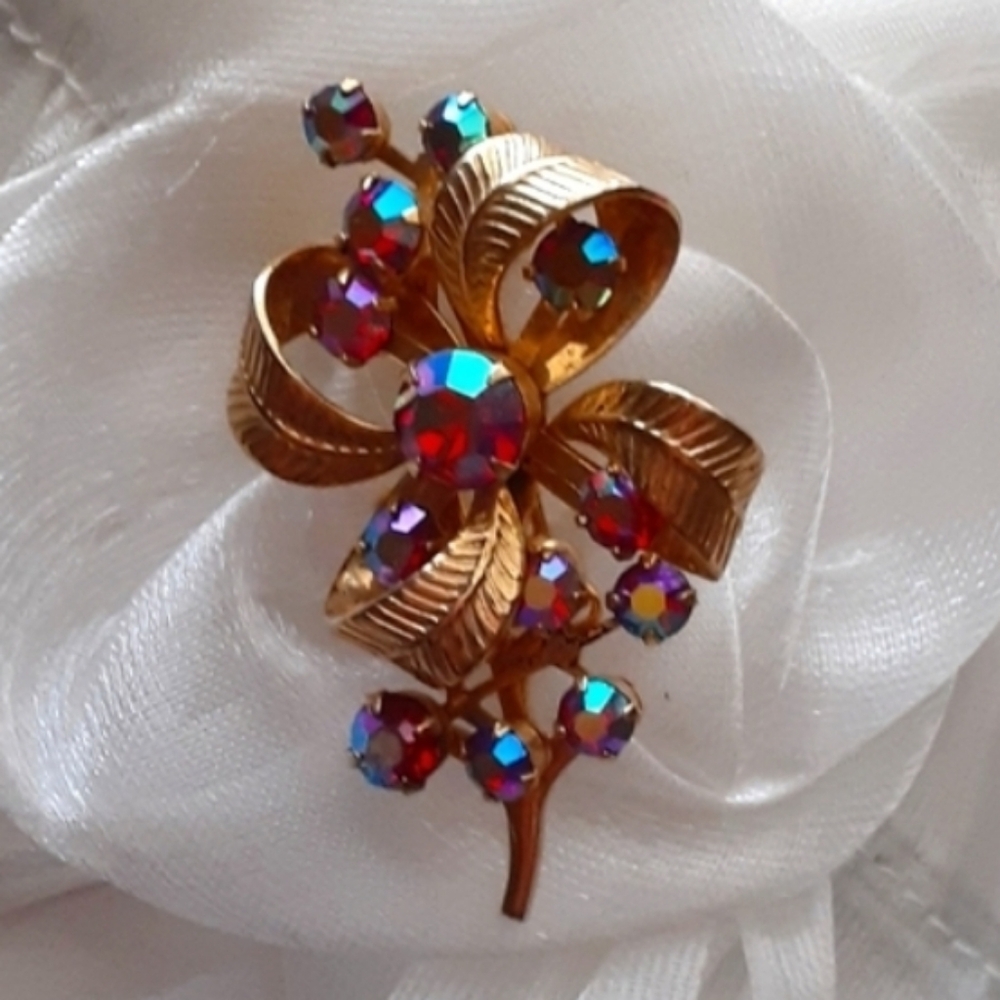 Vintage Antique Aurora Borealis Bow Brooch - Picture 3 of 9